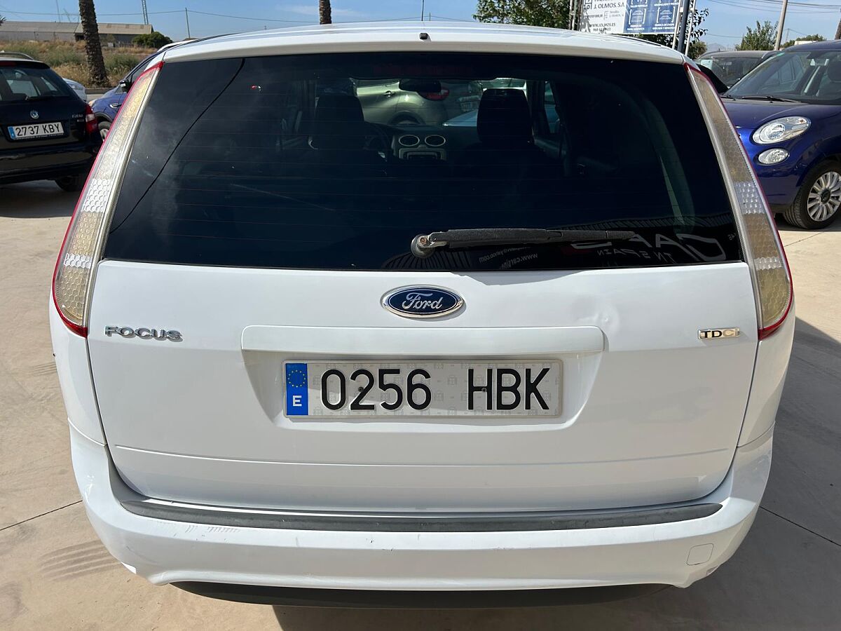 FORD FOCUS TREND 1.6 TDCI ESTATE SPANISH LHD IN SPAIN 171000 MILES SUPERB 2011